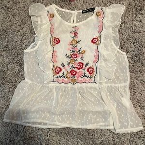 Shein size xs white floral top